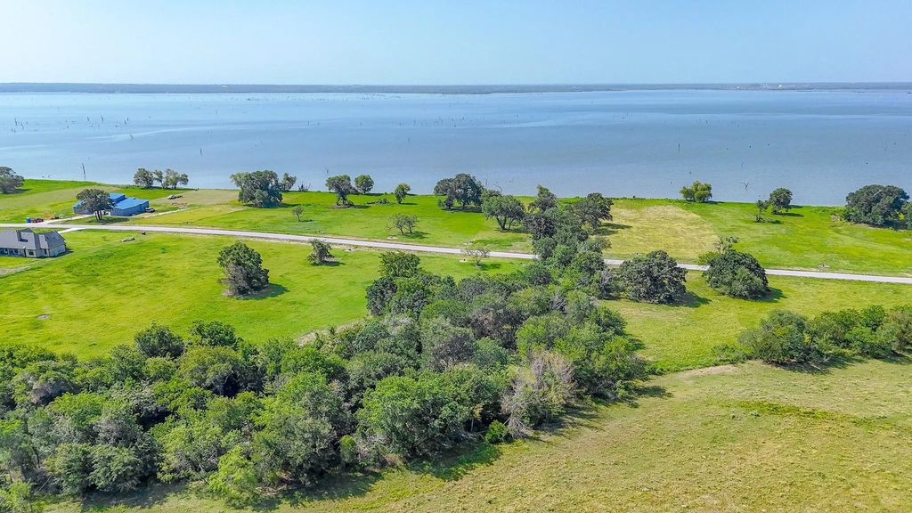 Lot 28 Triangle Shores, Corsicana
