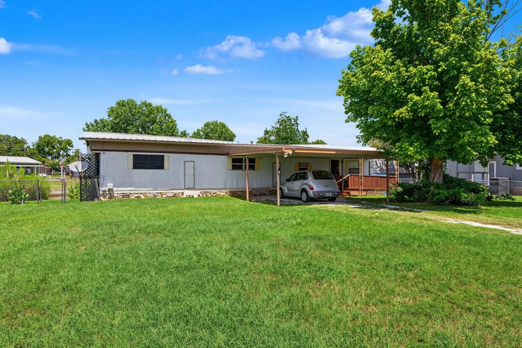 4316 Cottonwood Court, Granbury
