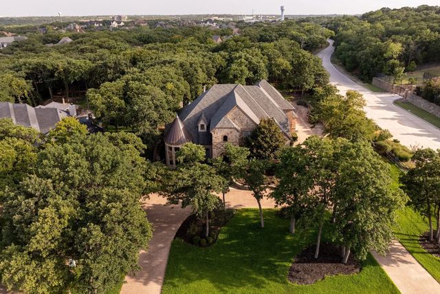 613 Silver Spur Drive, Southlake