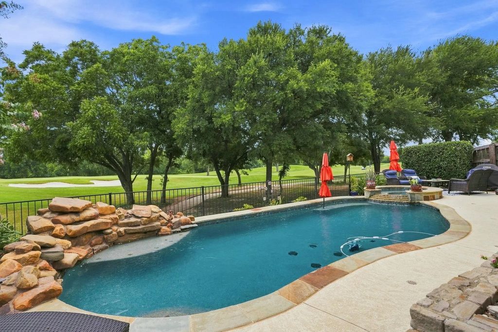 2104 Watercrest Court, Keller