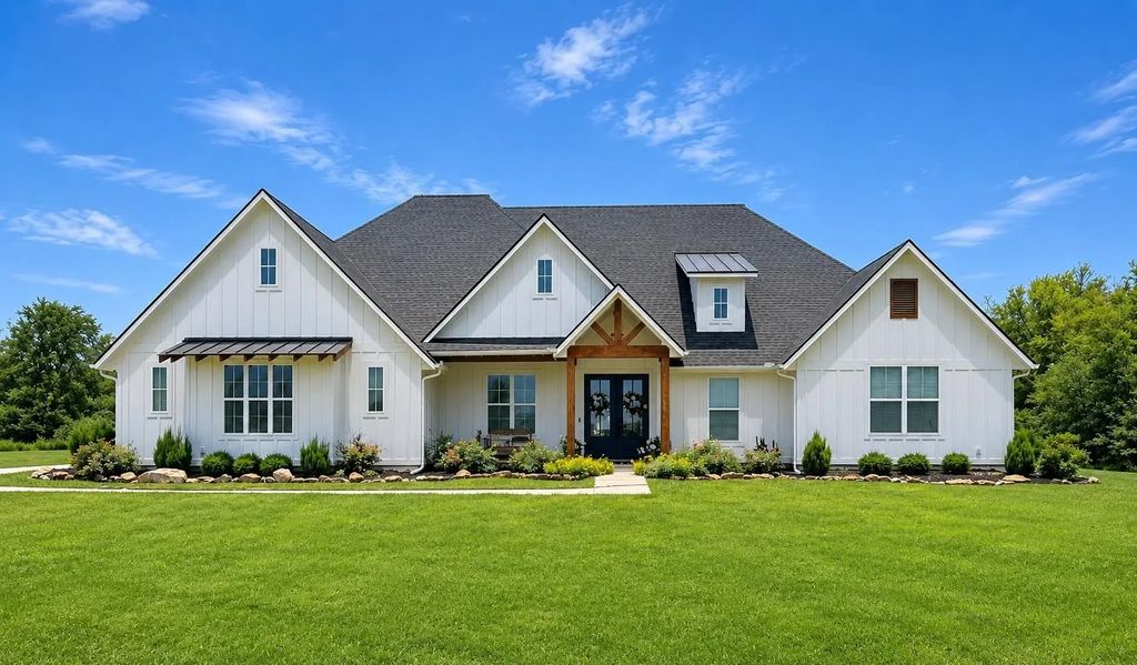 2168 I-30 W, Sulphur Springs