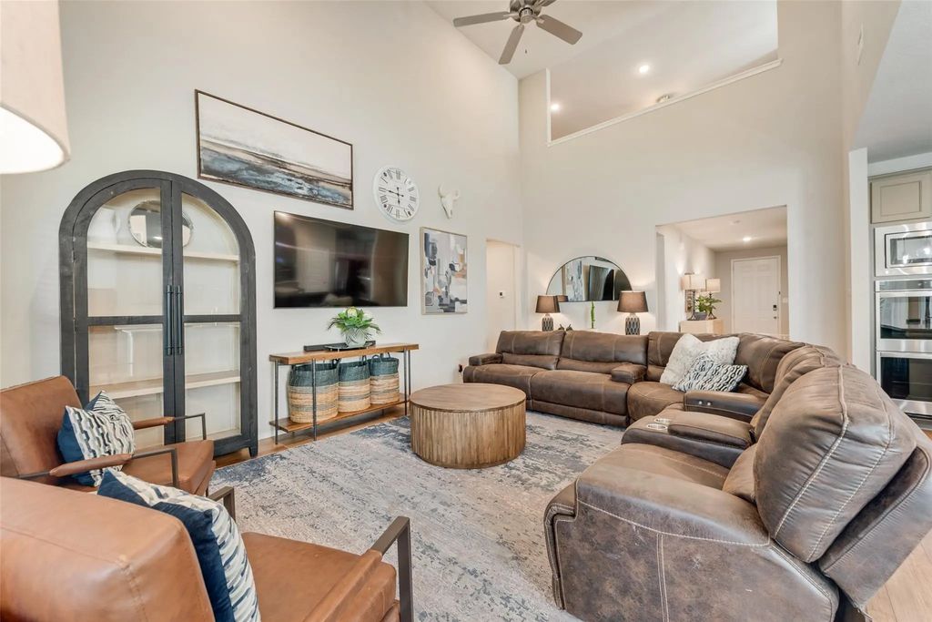 6516 Trail Guide, Fort Worth