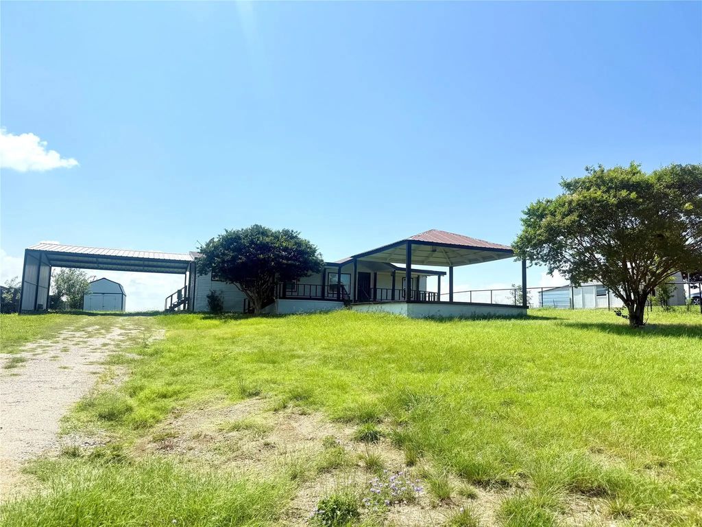 1484 County Road 490, Princeton