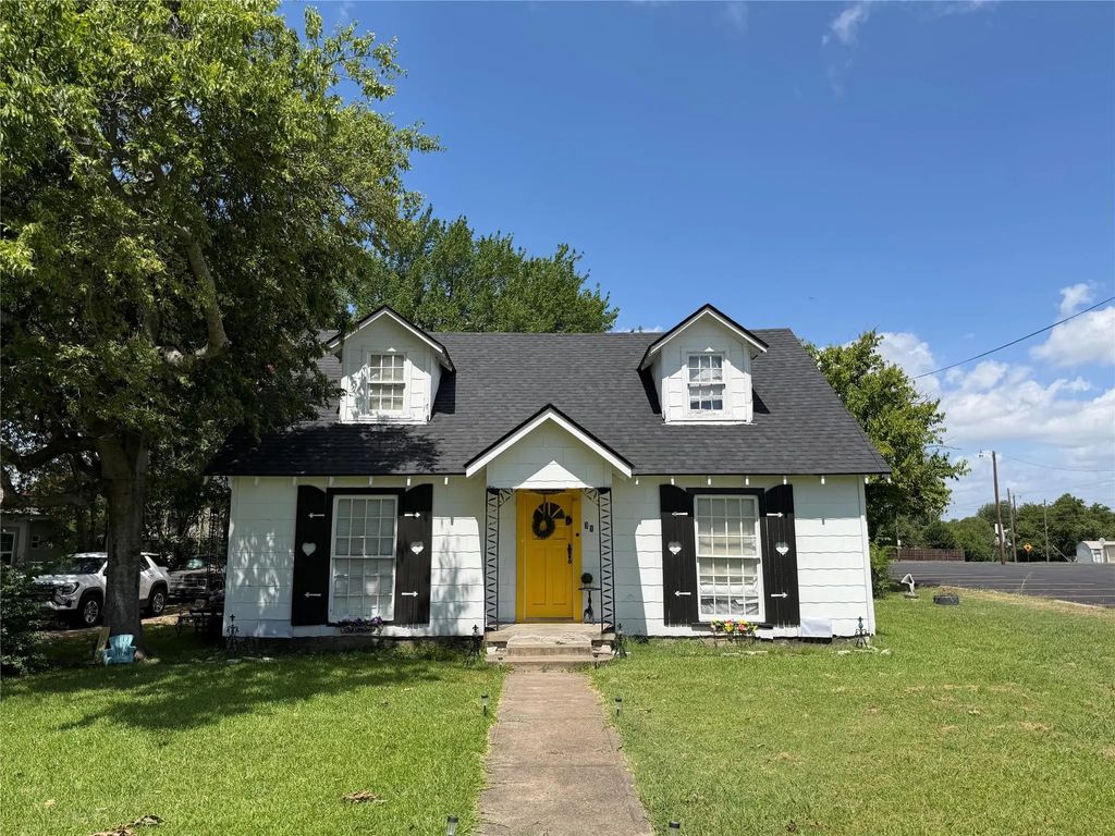 311 S Ebrite Street, Mesquite