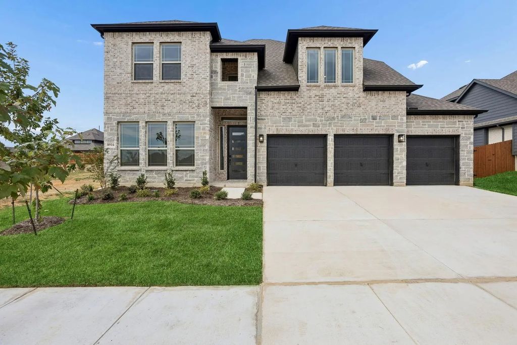 8916 Wichita Lane, Denton
