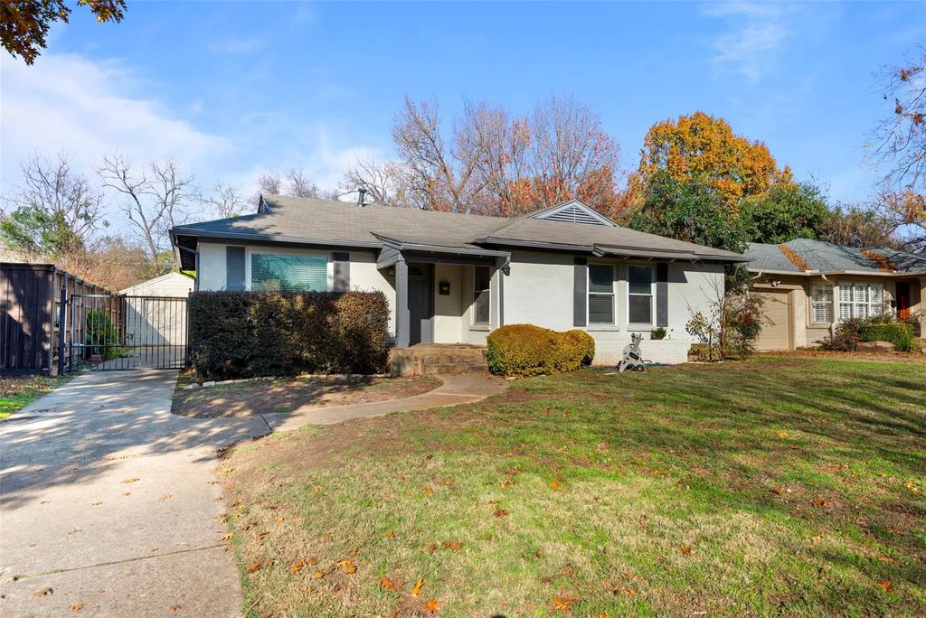 4131 Saranac Drive, Dallas