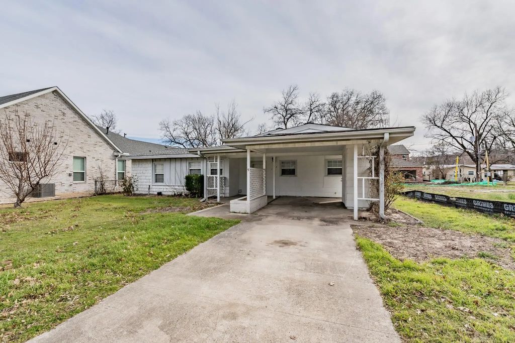 5805 Aton Avenue, Westworth Village