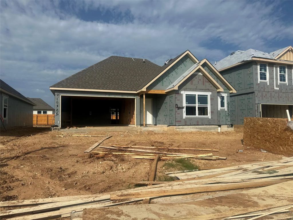 10325 Altair Drive, Waco
