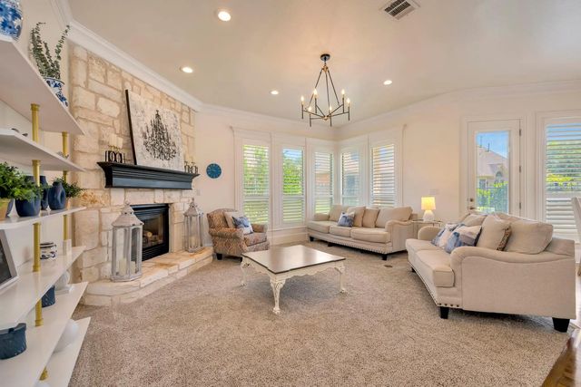 221 Versailles Lane, Keller