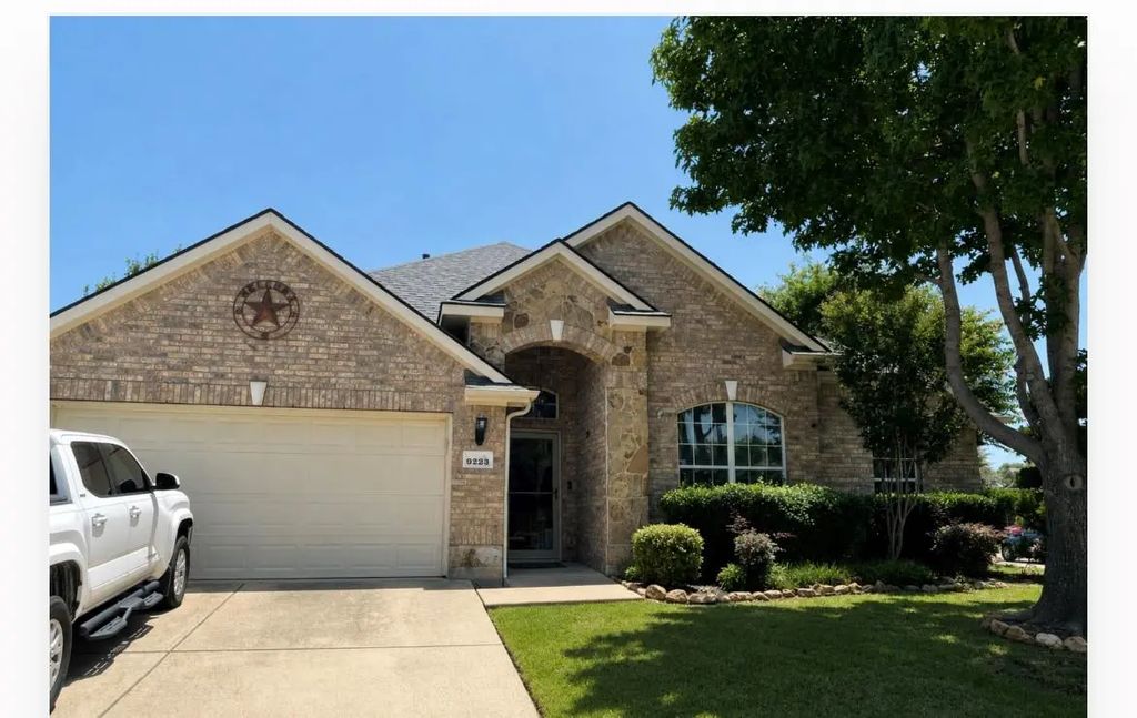 9223 Wild River Drive, Arlington
