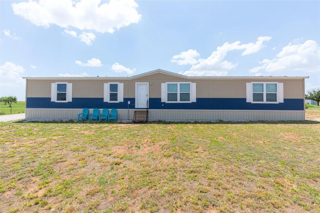 8077 Private Road 4143, Merkel