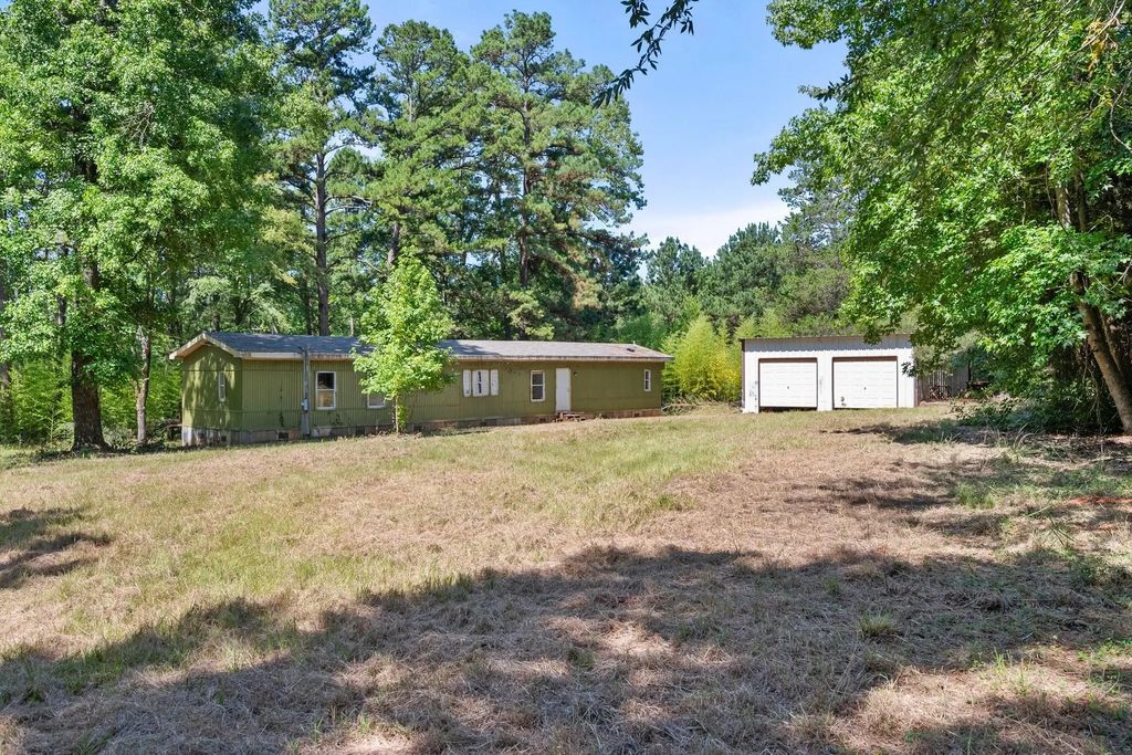 1684 An County Rd 441 Road, Palestine