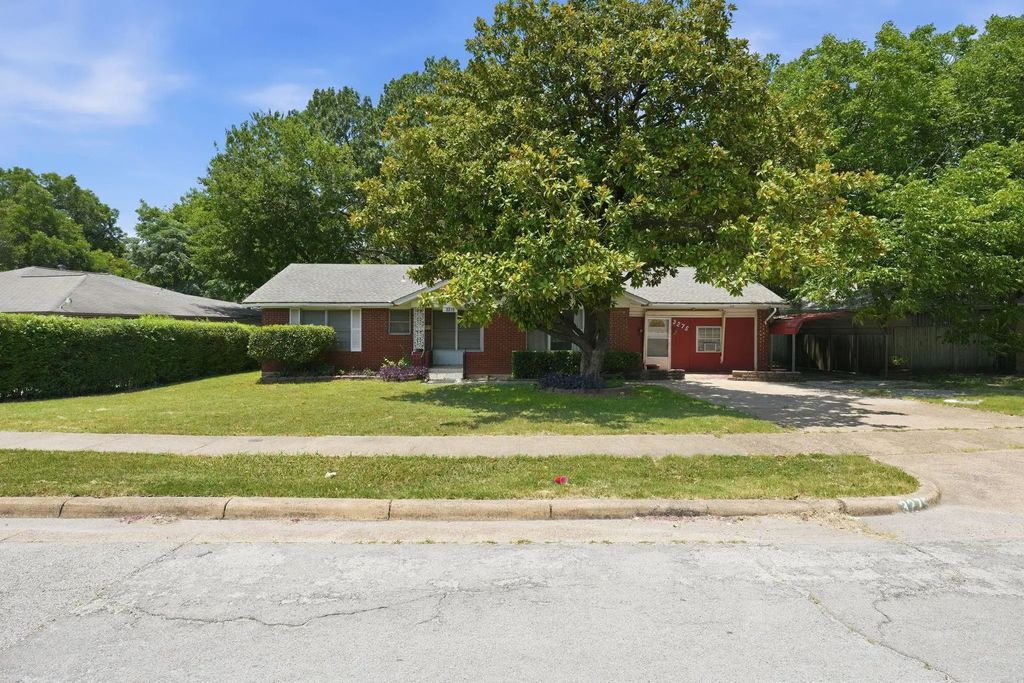 3275 S Edgefield Avenue, Dallas