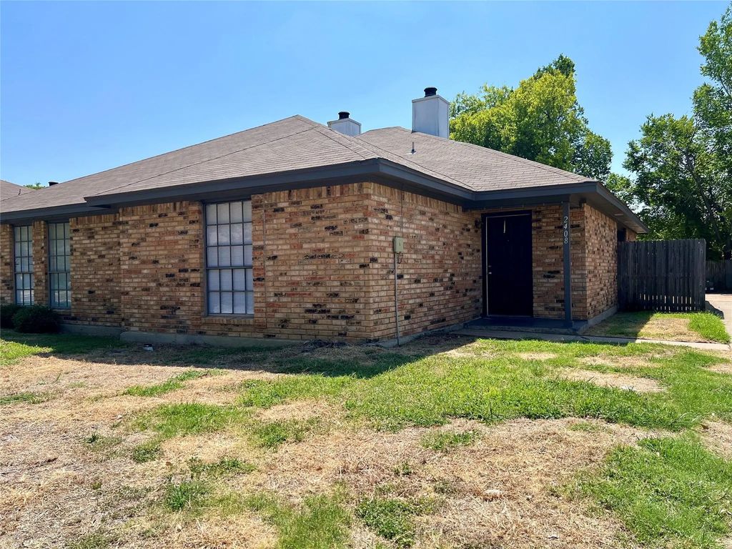 2408 Indigo Lane, Arlington
