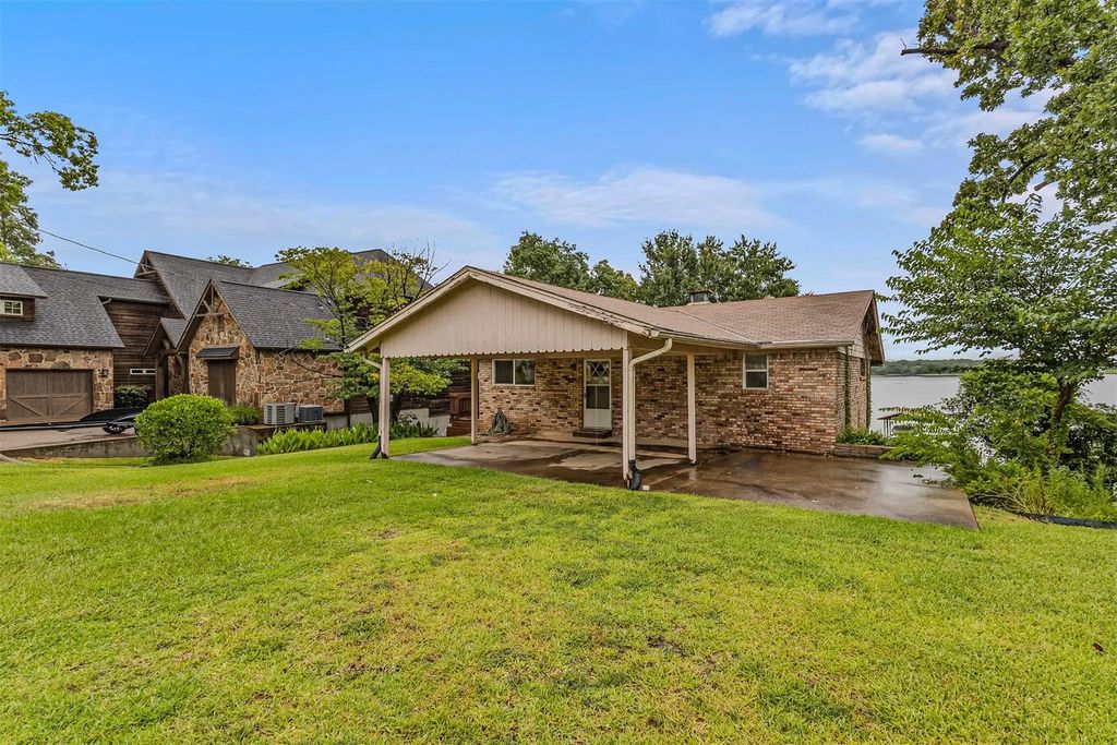 17 Shoreline Drive, Star Harbor