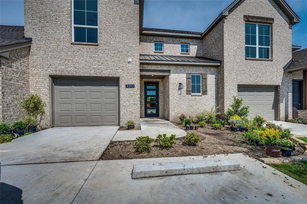 8243 Heritage Glen Drive, Red Oak