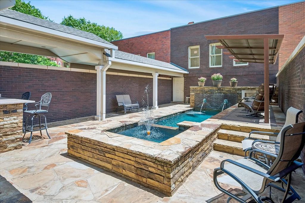 177 Summit Avenue, Southlake