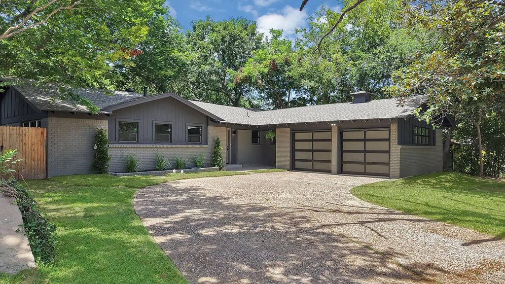 1816 Ridgmar Boulevard, Fort Worth