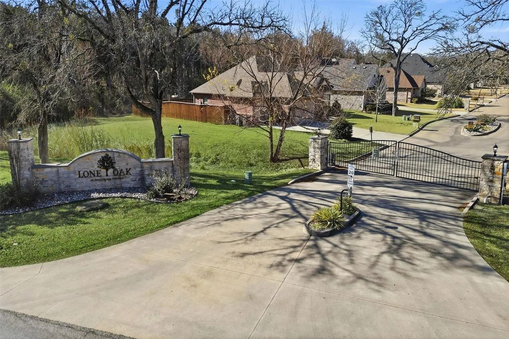 21 Lone Oak Boulevard, Pottsboro