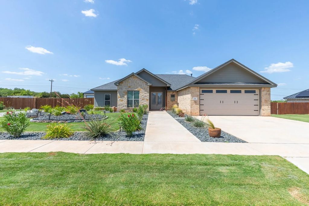126 Cessna Court, Abilene