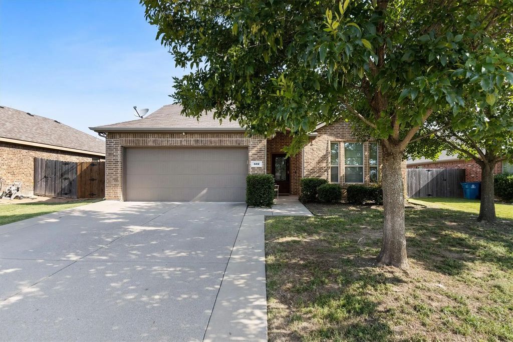 502 Fountain View Lane, Josephine