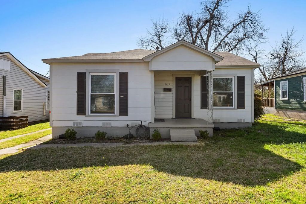 2712 Lyle Avenue, Waco
