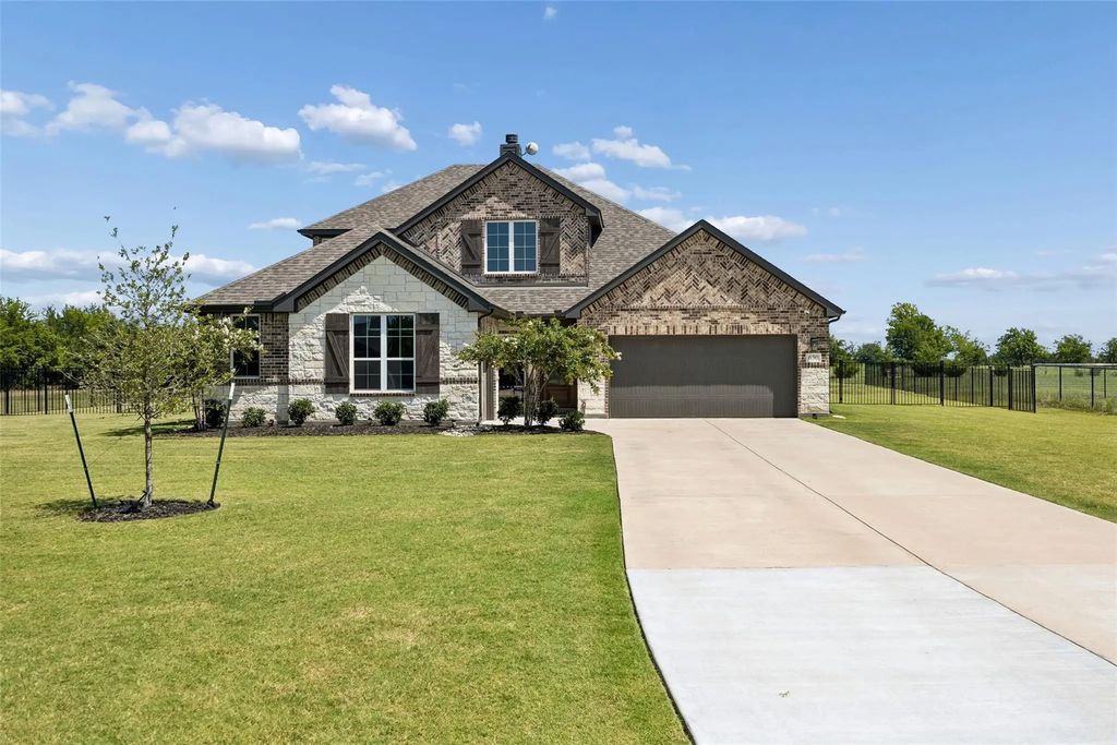 630 Brown Road, Leonard