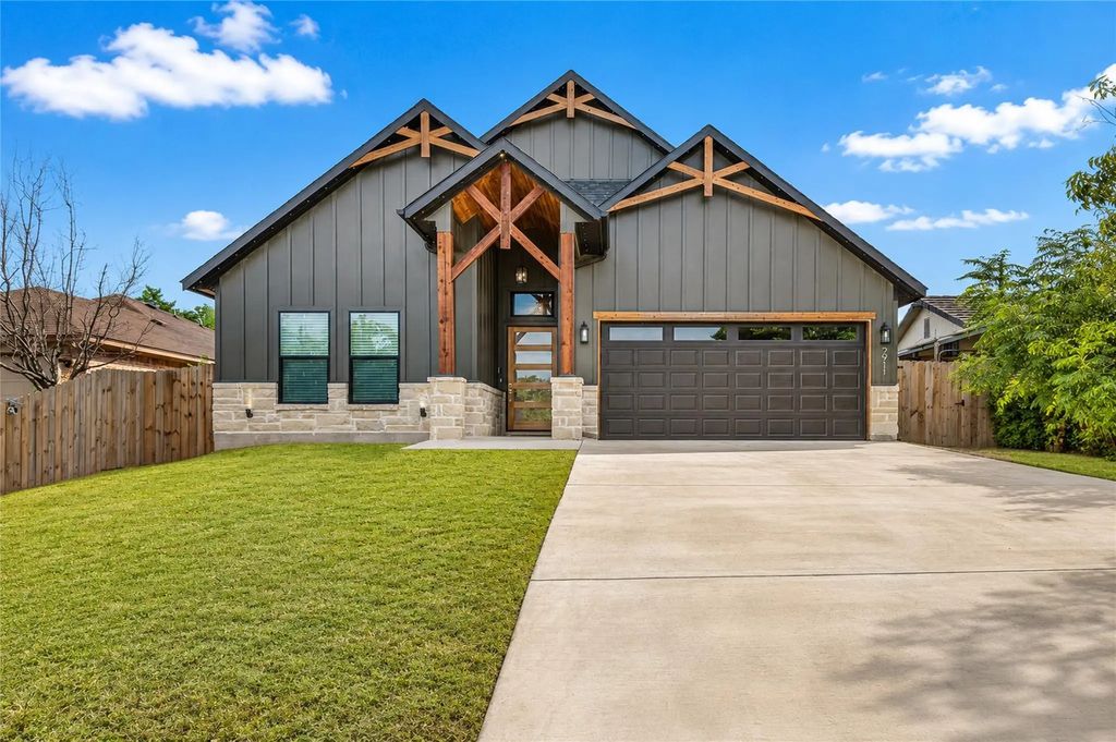 2911 Nw 30th Street, Fort Worth