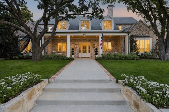 3205 Canyon Creek Drive, Richardson