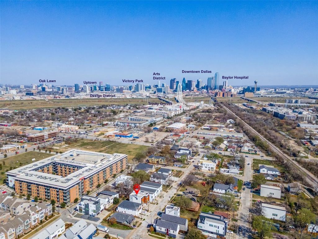 929 Bayonne Street, Dallas