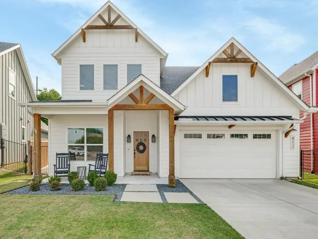 972 Meadow Bend Loop S, Grapevine