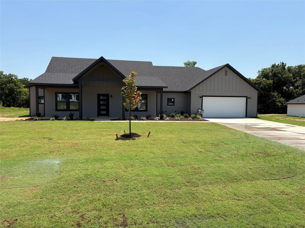1057 Salvation Drive, Weatherford