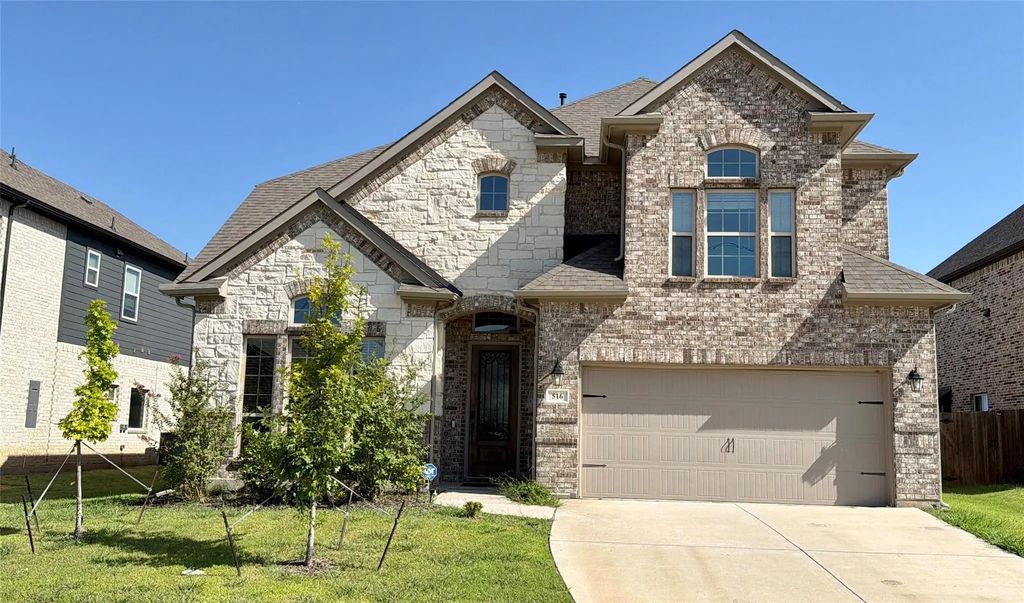 516 William Court, Arlington