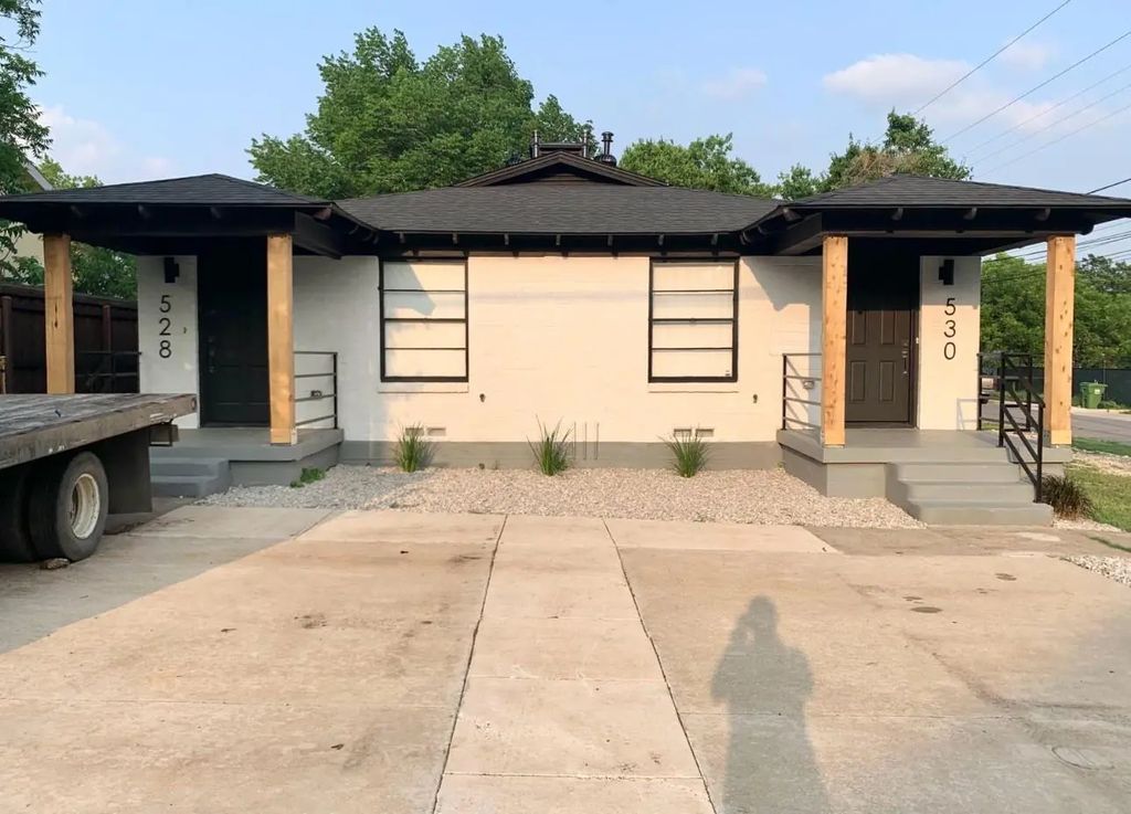530 Sunnyside Avenue, Cockrell Hill