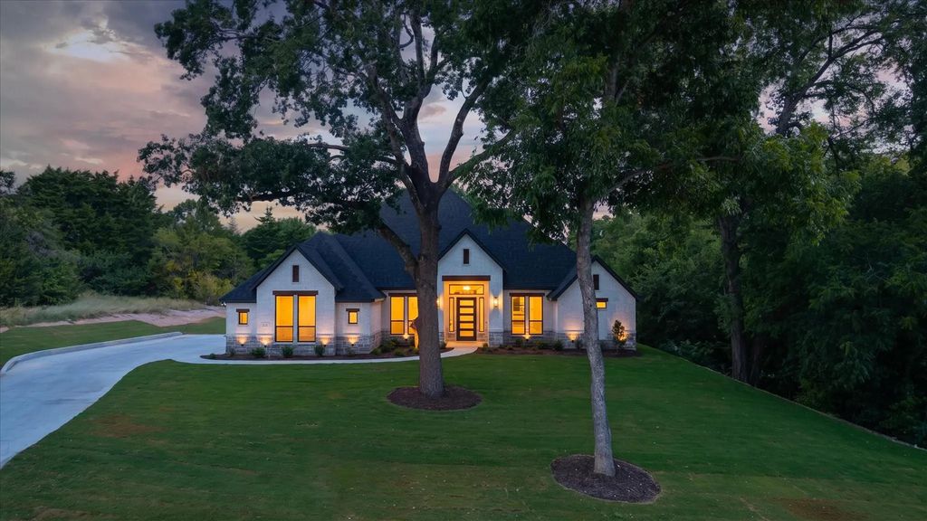 7631 Woodstream Road, Midlothian