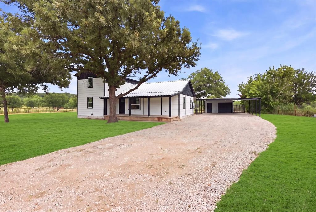 3239 Fm 2256, Mineral Wells