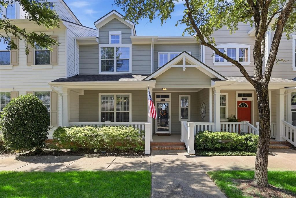 8032 Caladium Drive, North Richland Hills