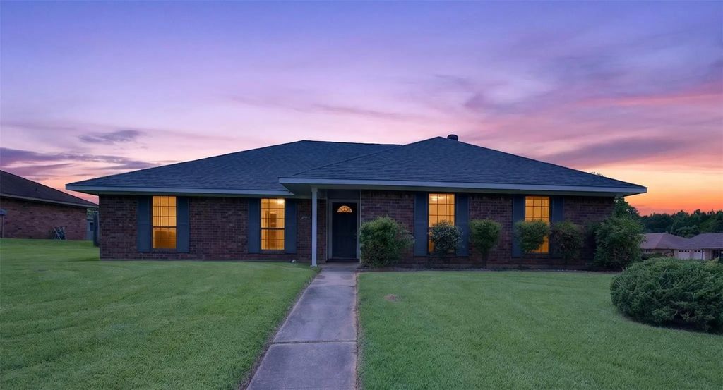 6301 Kenwood Drive, Shreveport