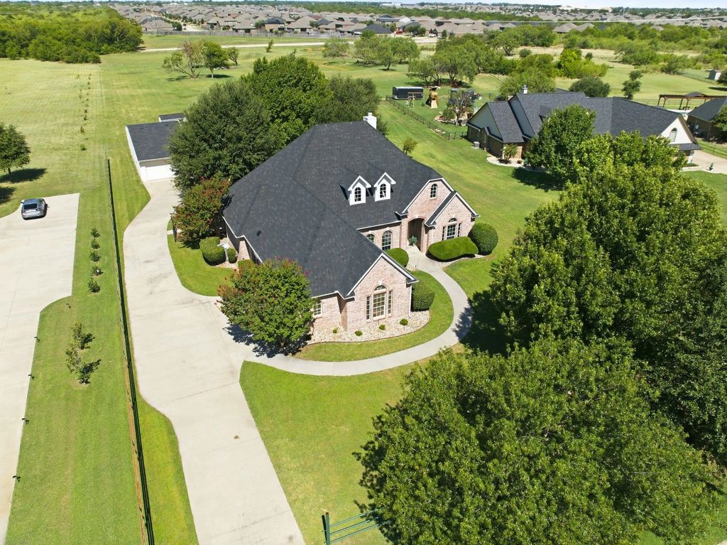 1941 Palomino Boulevard, Crowley