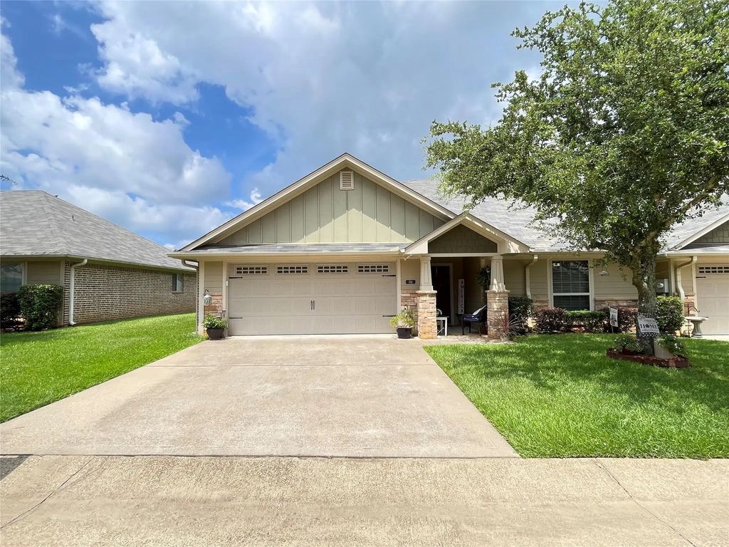421 W Cumberland Road 701, Tyler