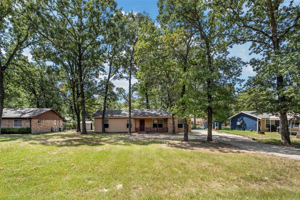 217 Pierce Drive, Mabank