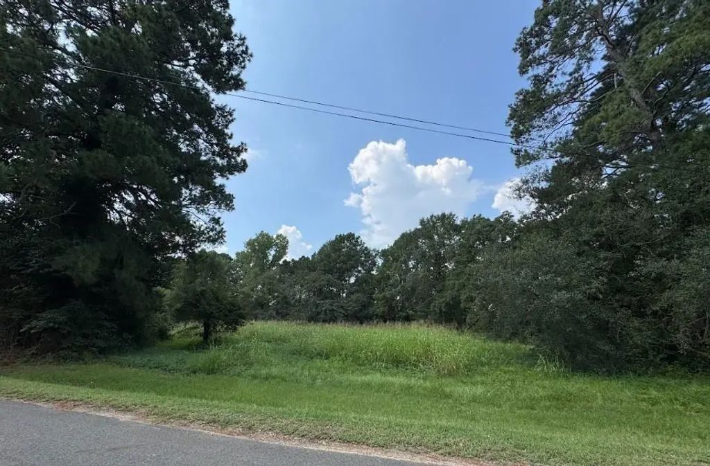 Lincoln Lots 14, 15 + 16, Benton