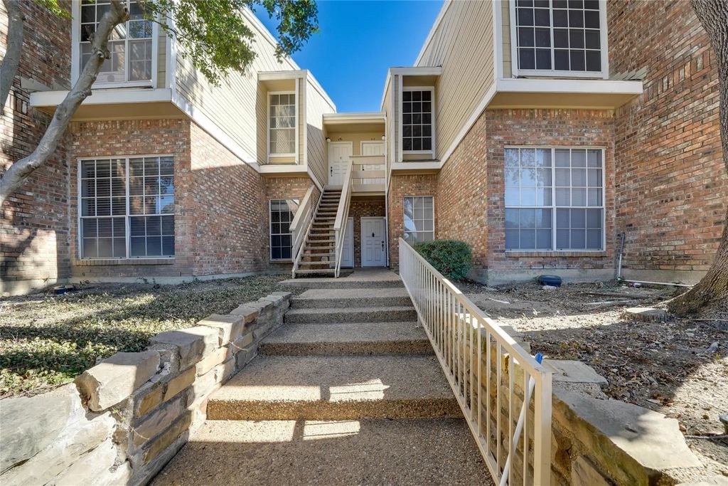 3550 Country Square Drive 409, Carrollton