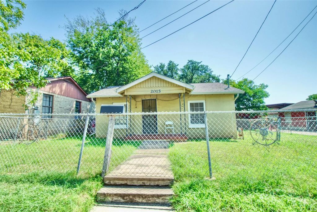 2015 N 12th Street, Waco