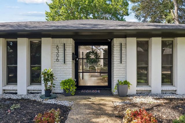 6306 Glennox Lane, Dallas