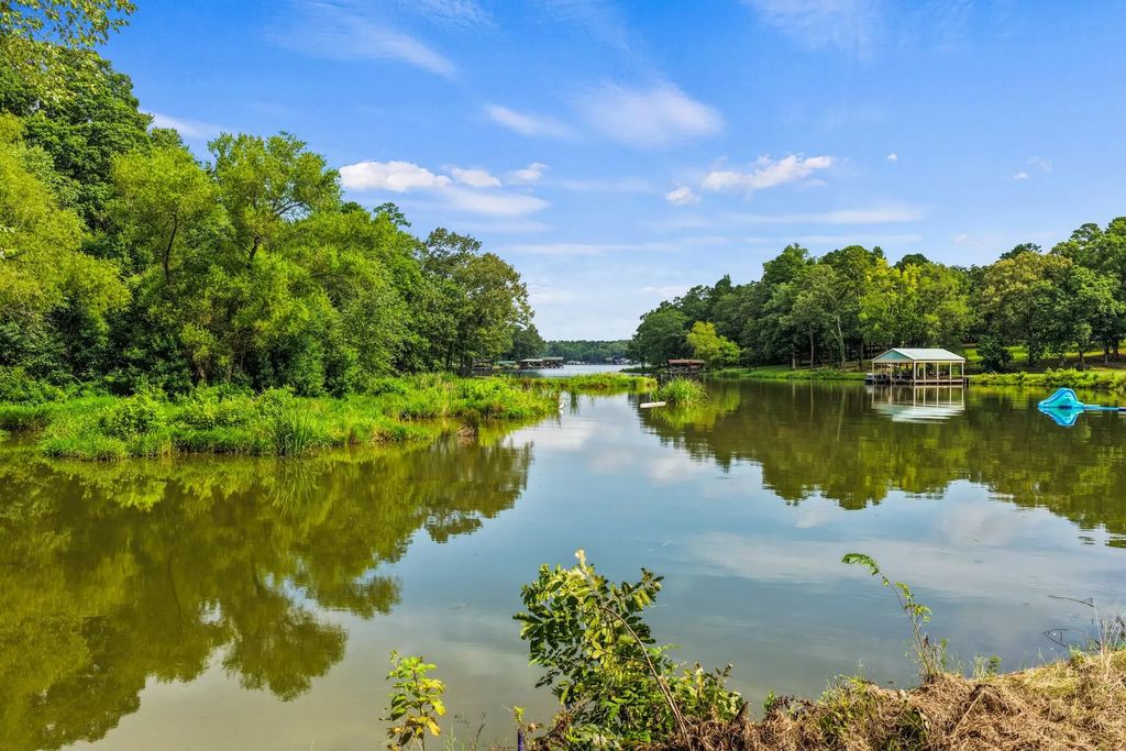 133 Sandy Lake, Scroggins