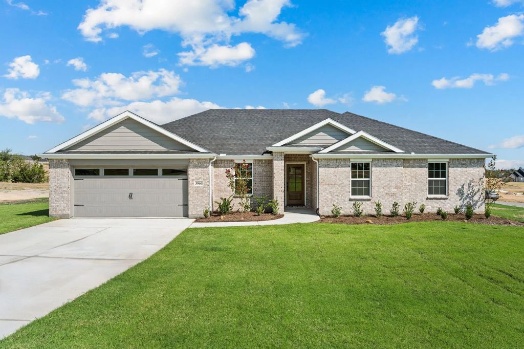 3960 John E. Woody Road, Springtown