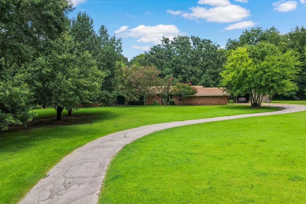 3054 Old Paris Road, Mount Pleasant
