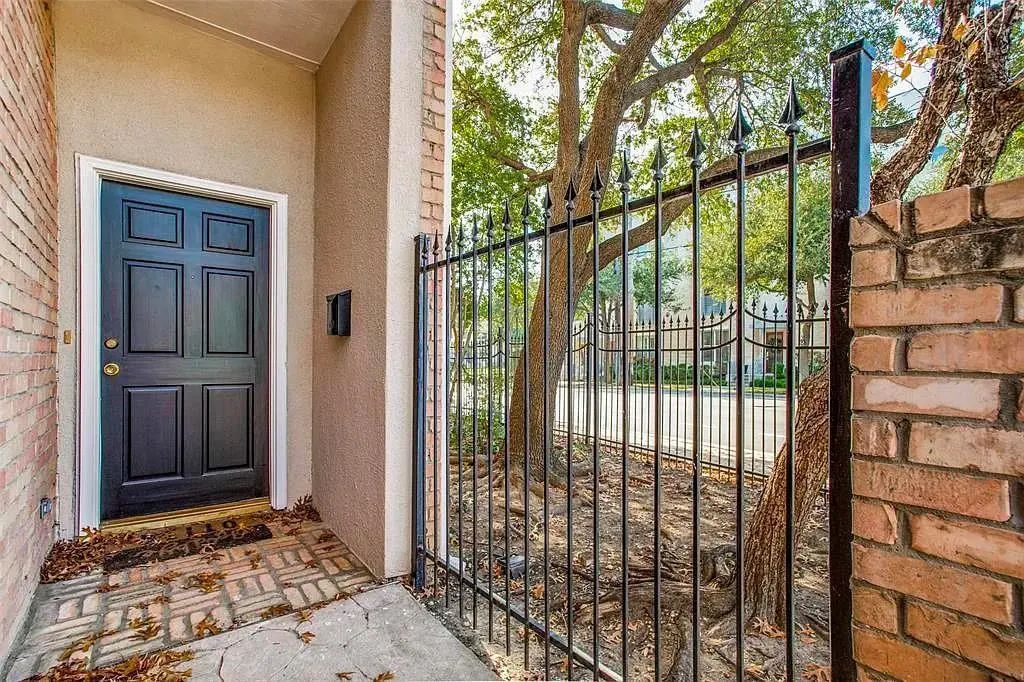 5720 La Vista Drive, Dallas