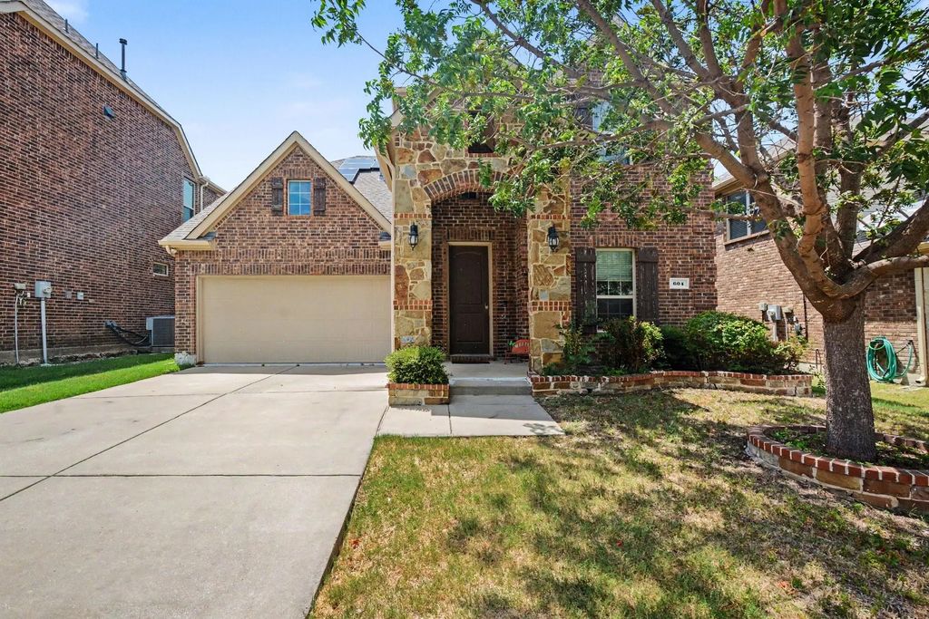 604 Darby Lane, McKinney